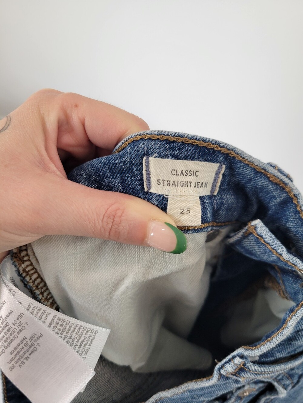 Madewell Women 25 Classic Straight Jeans High Rise Medium Wash Light Distressing - Picture 4 of 7